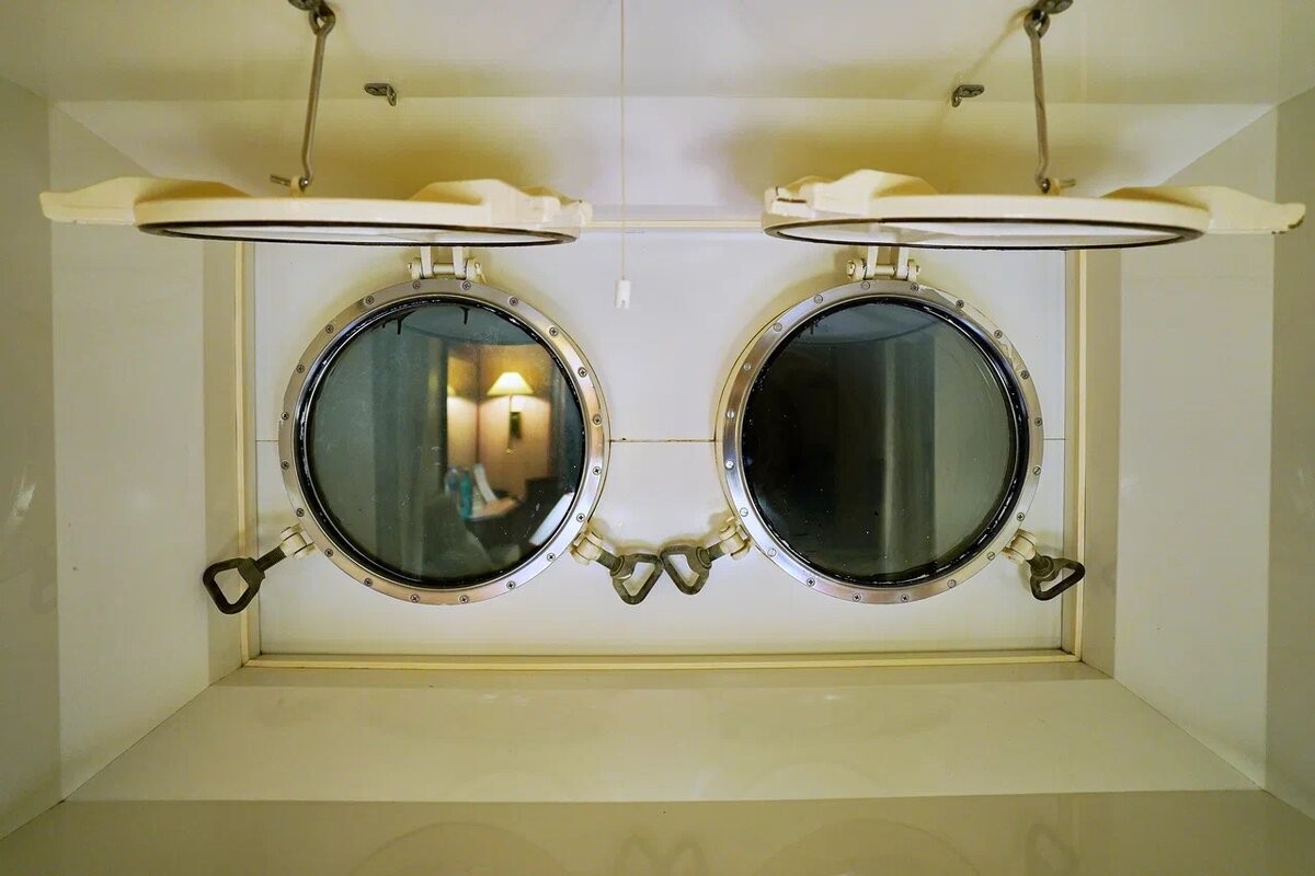 Иллюминаторы