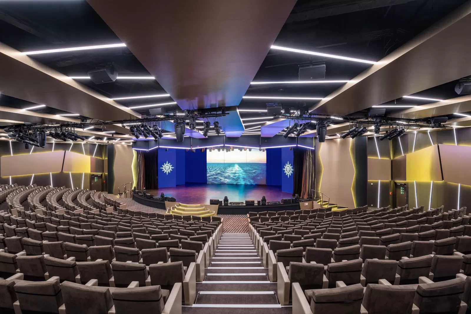 Фото интерьера